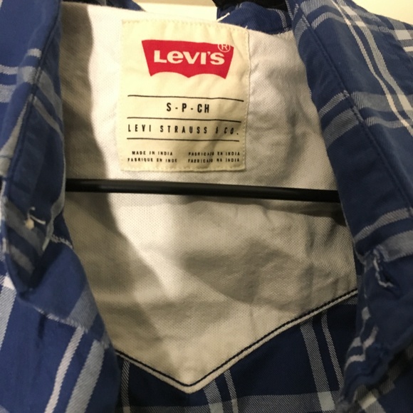//levis flannel// - Picture 2 of 3